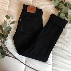 Levi’s | 501 Black High Waisted Mom Jeans